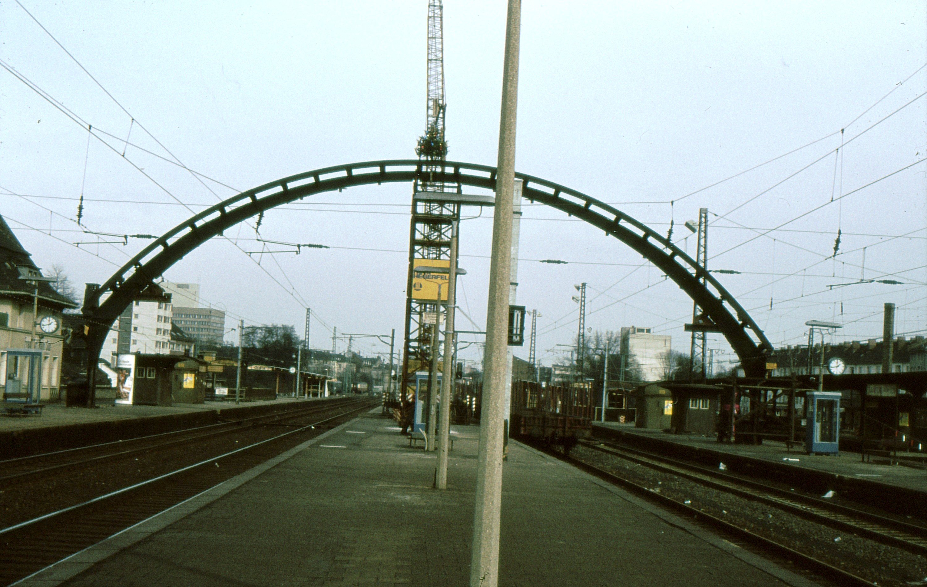 suedbahnhof_bahnsteignpk8q.jpg